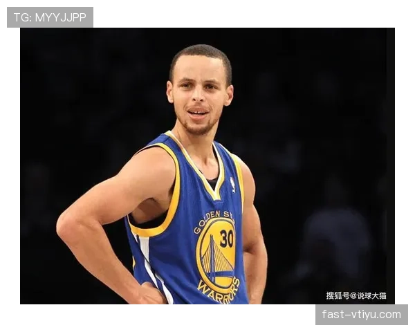 霍勒迪突破篮下效率提升明显，关键时刻得分对比库里更稳定